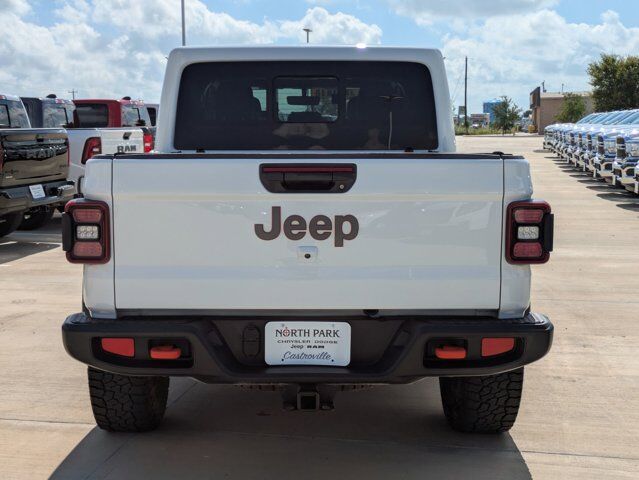 2023 Jeep Gladiator Mojave Castroville TX