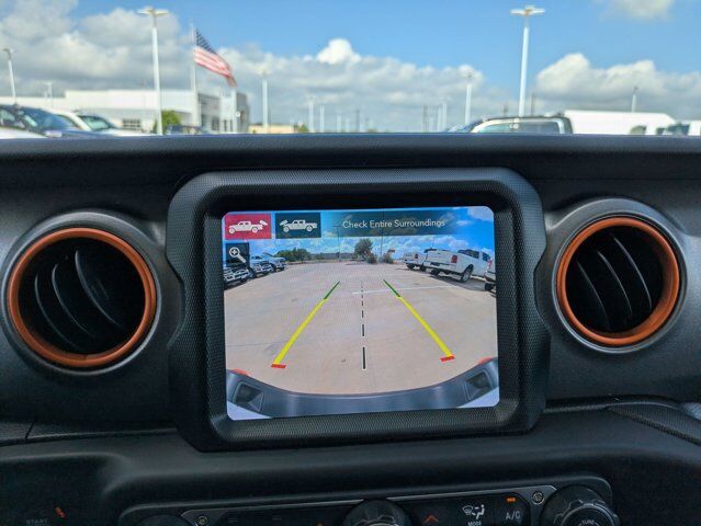2023 Jeep Gladiator Mojave Castroville TX