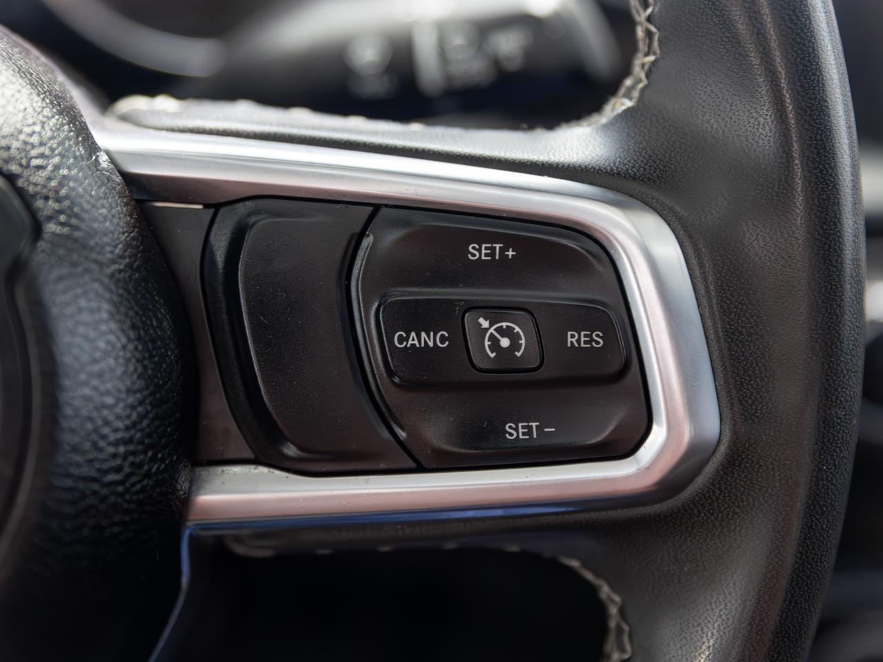 2023 Jeep Gladiator Overland 4WD Cranberry PA