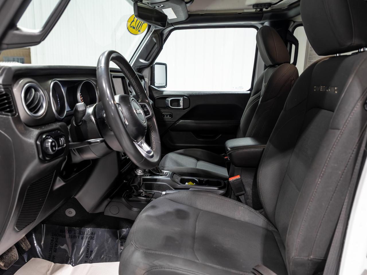 2023 Jeep Gladiator Overland 4WD Cranberry PA