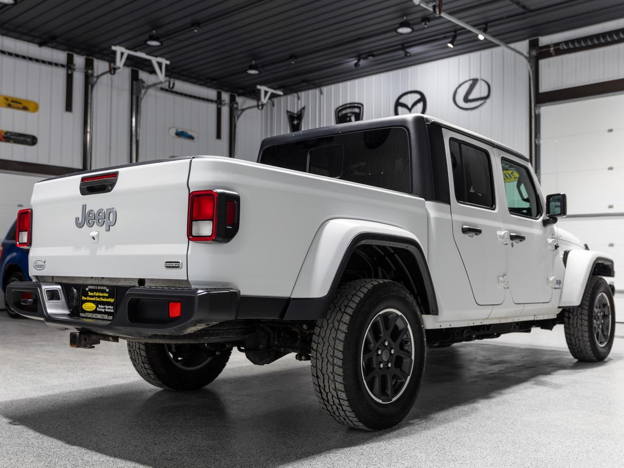 2023 Jeep Gladiator Overland 4WD Cranberry PA
