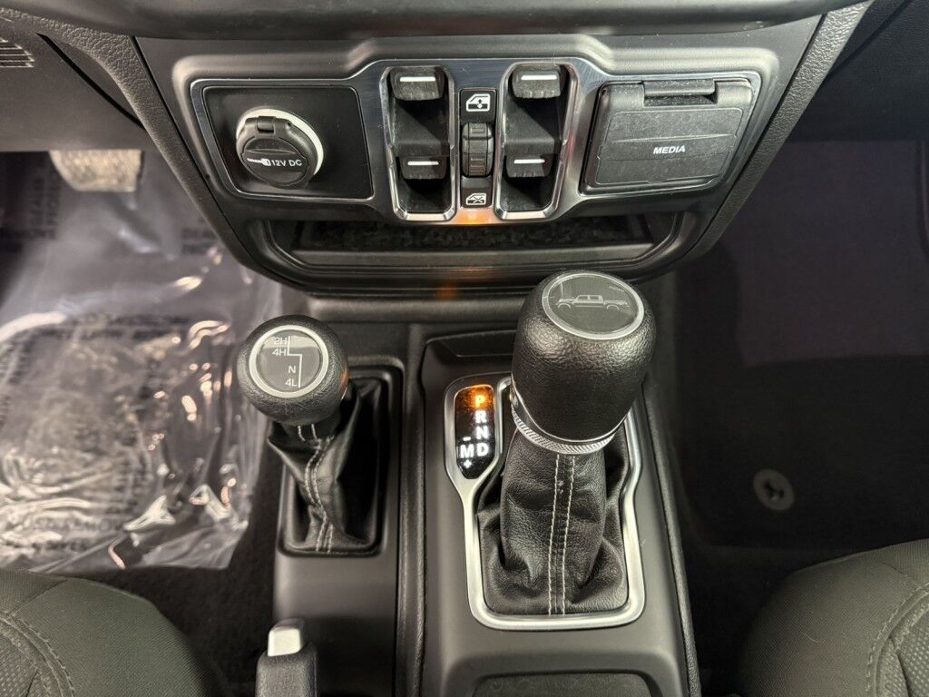 2023 Jeep Gladiator Overland 4x4 3.6L V6 Maumee OH