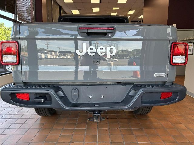 2023 Jeep Gladiator Overland 4x4 Dallas NC