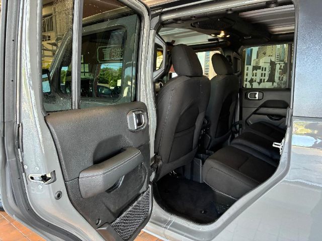 2023 Jeep Gladiator Overland 4x4 Dallas NC