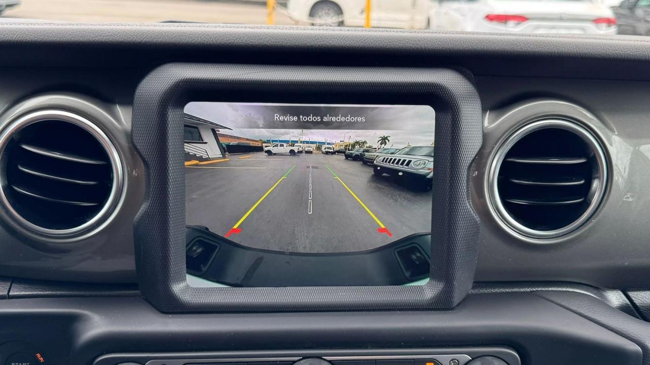 2023 Jeep Gladiator Overland Miami FL
