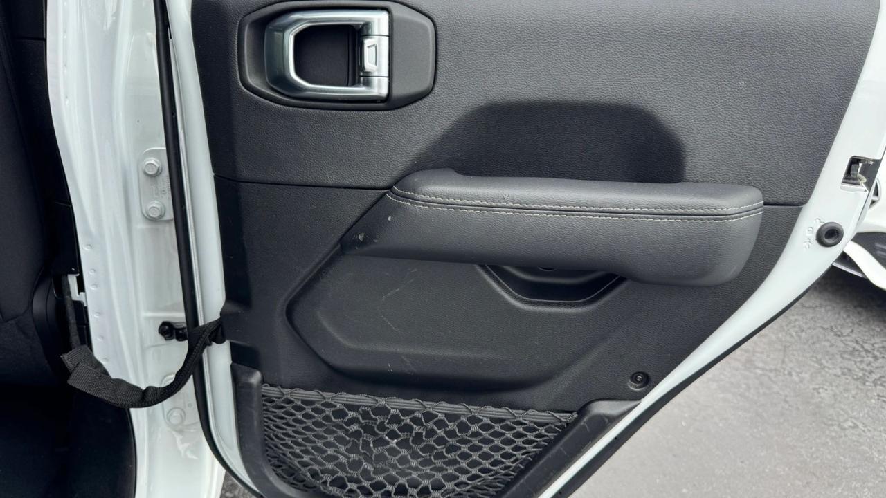 2023 Jeep Gladiator Overland Miami FL