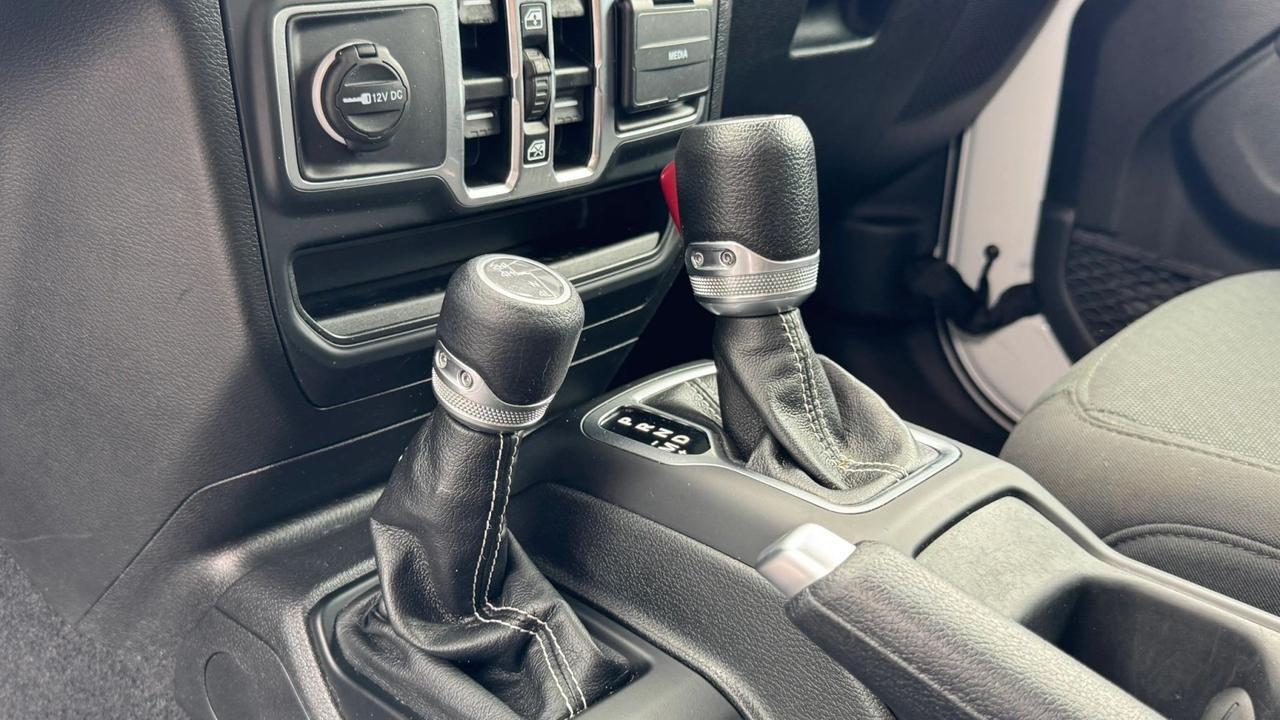 2023 Jeep Gladiator Overland Miami FL