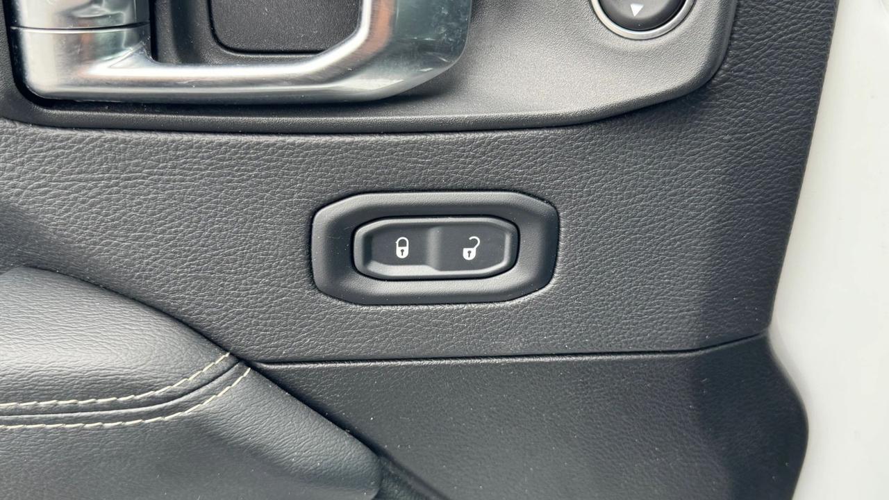 2023 Jeep Gladiator Overland Miami FL