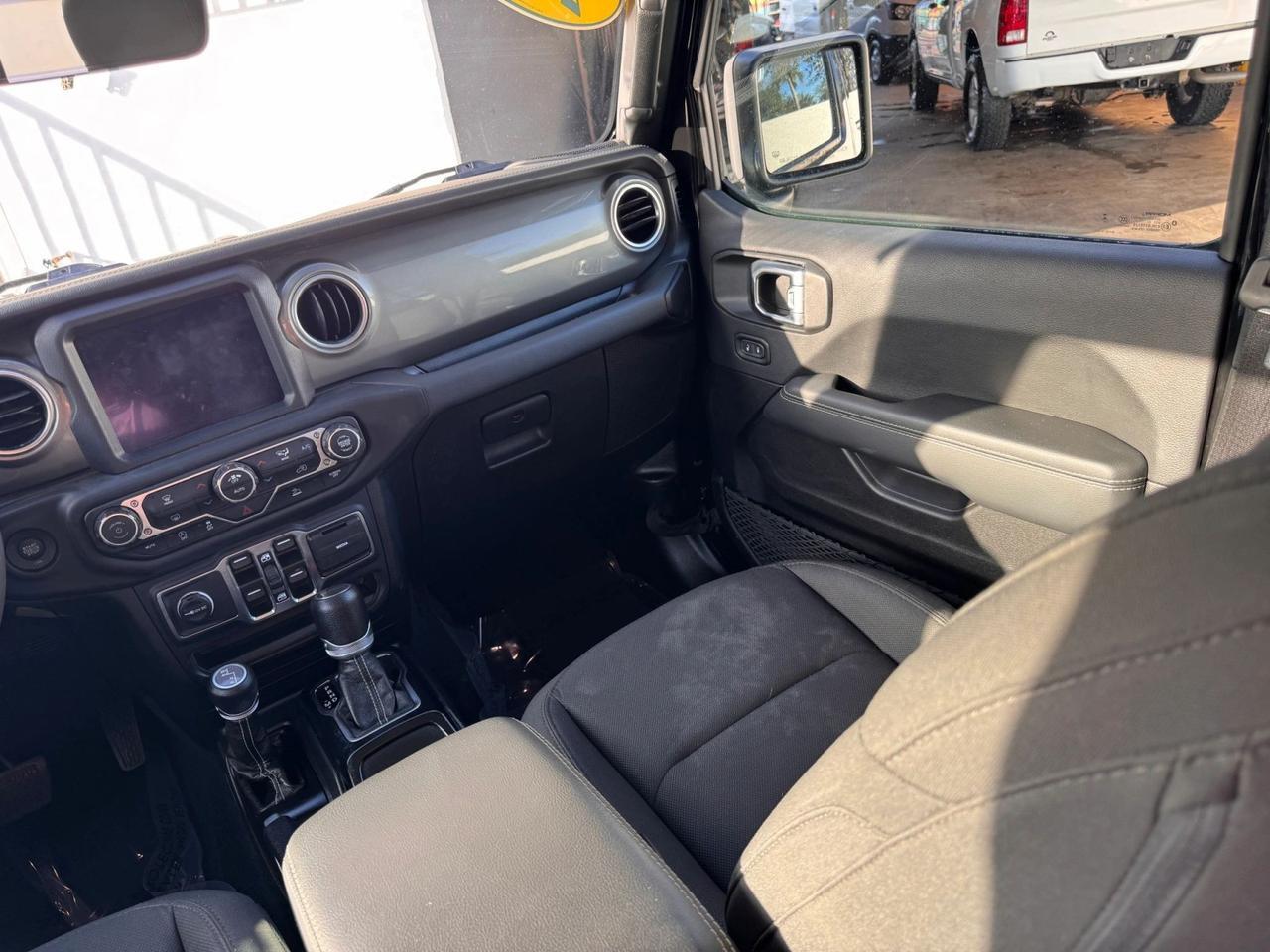 2023 Jeep Gladiator Overland Miami FL