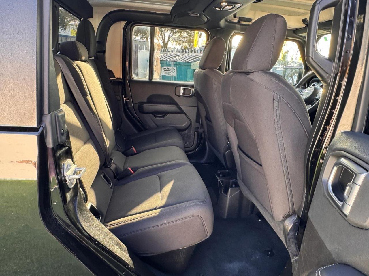 2023 Jeep Gladiator Overland Miami FL