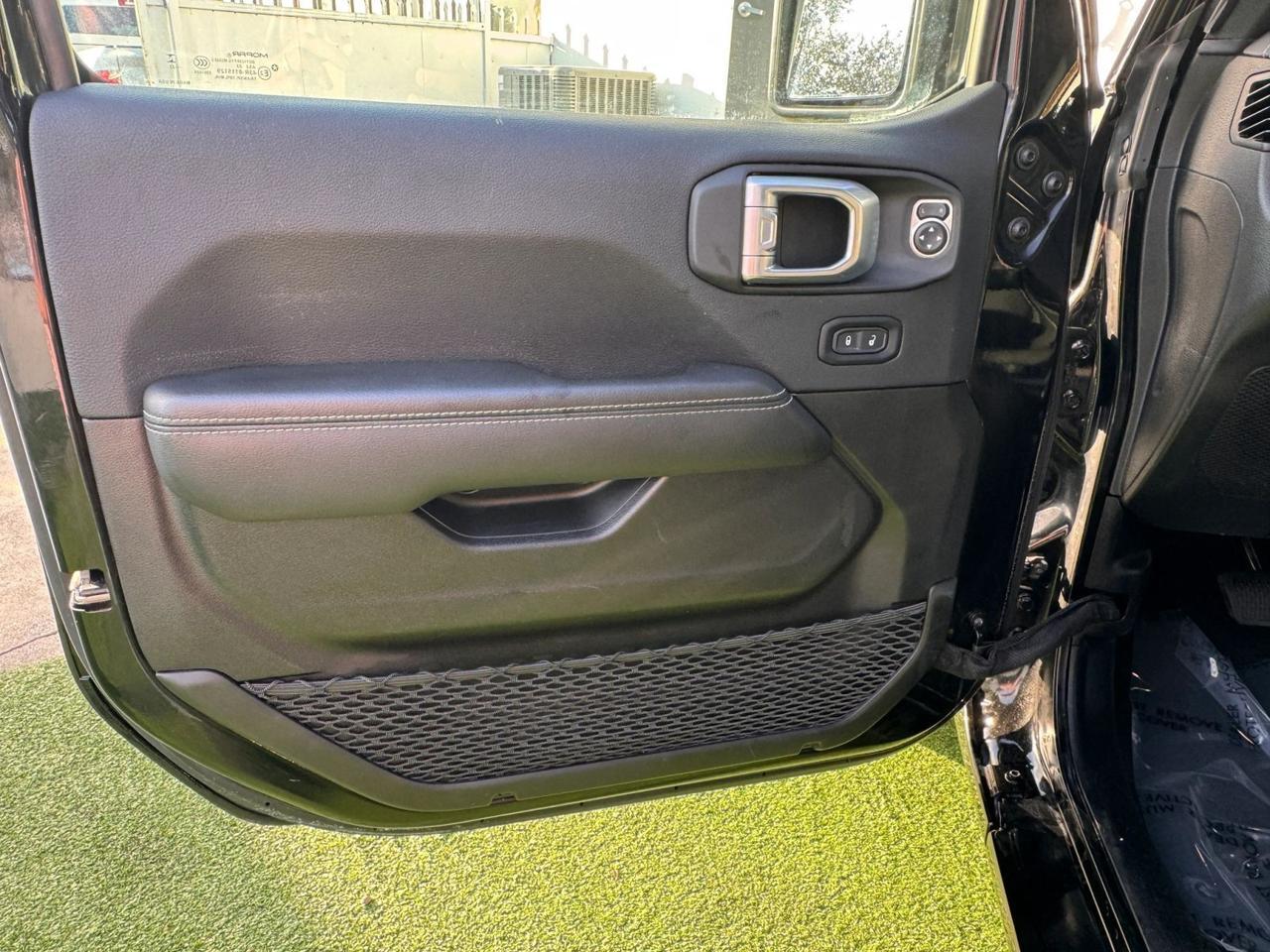 2023 Jeep Gladiator Overland Miami FL