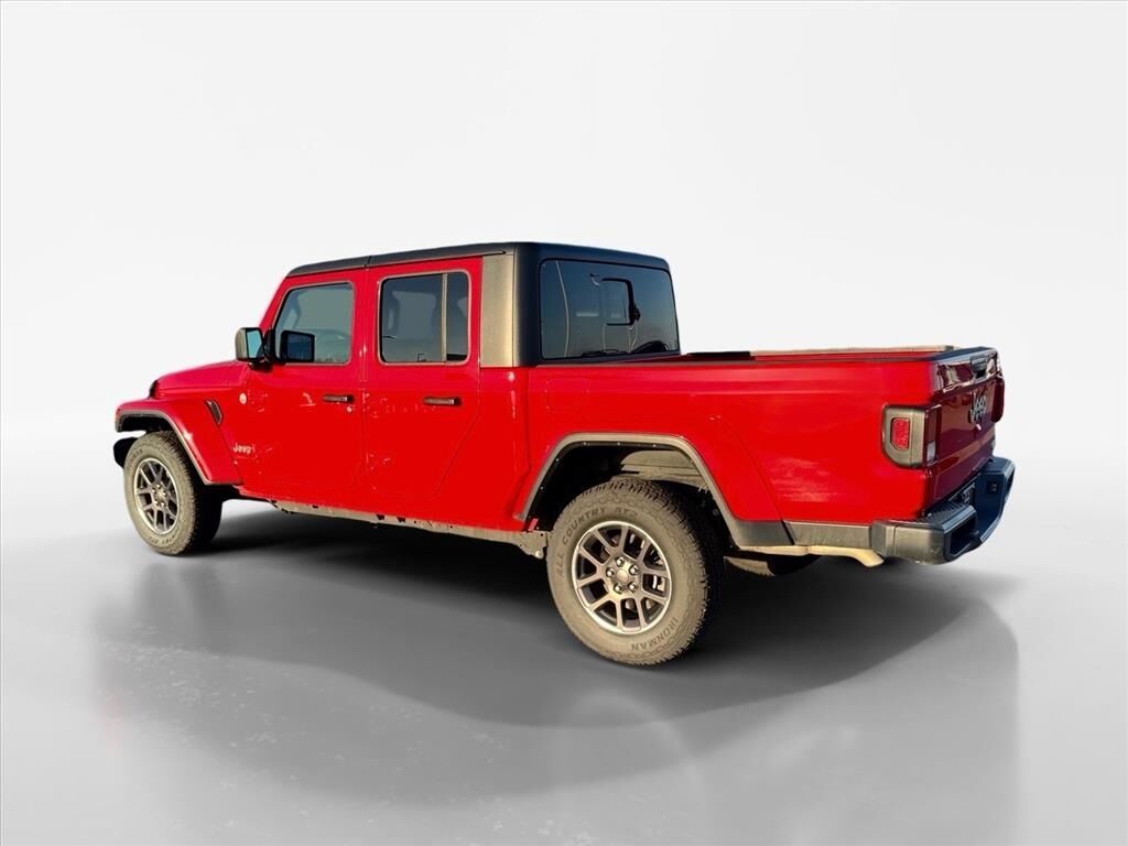 2023 Jeep Gladiator Overland Morristown TN