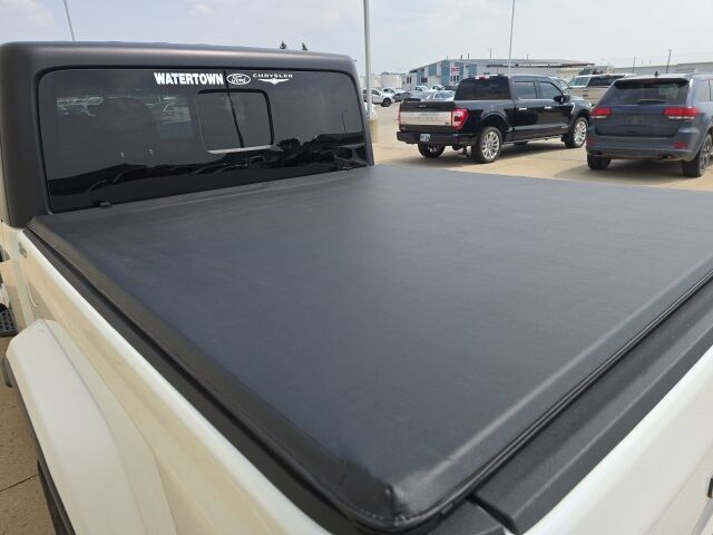 2023 Jeep Gladiator Overland Watertown SD