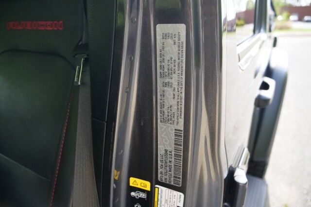 2023 Jeep Gladiator Rubicon 4X4 / Heated Leather Seats / Truck Cap! High Point NC