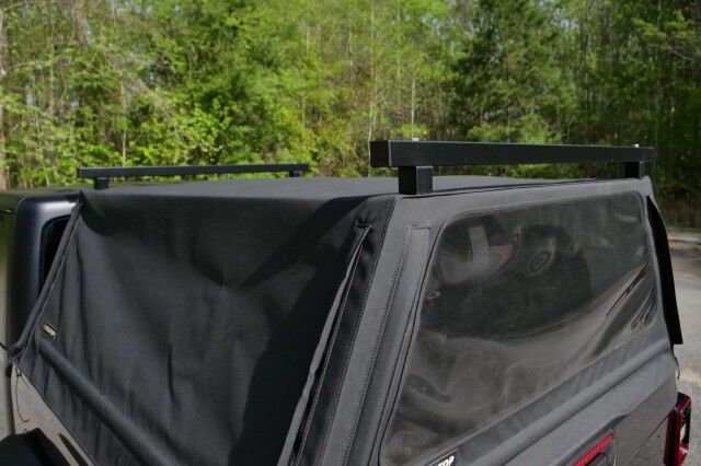 2023 Jeep Gladiator Rubicon 4X4 / Heated Leather Seats / Truck Cap! High Point NC