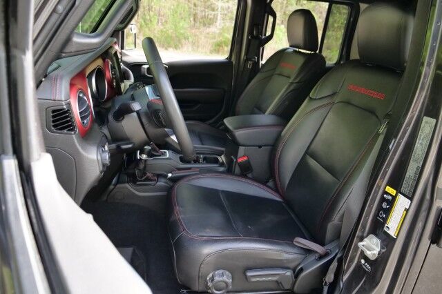 2023 Jeep Gladiator Rubicon 4X4 / Heated Leather Seats / Truck Cap! High Point NC