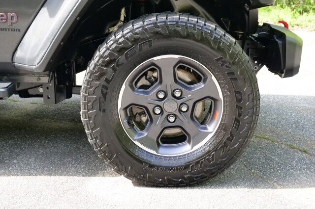 2023 Jeep Gladiator Rubicon 4X4 / Heated Leather Seats / Truck Cap! High Point NC