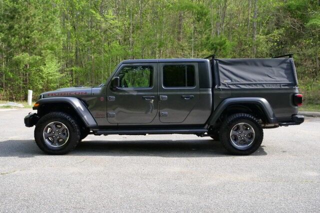 2023 Jeep Gladiator Rubicon 4X4 / Heated Leather Seats / Truck Cap! High Point NC