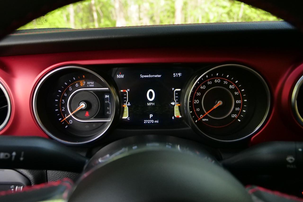 2023 Jeep Gladiator Rubicon 4X4 / Heated Leather Seats / Truck Cap! Lincolnton NC