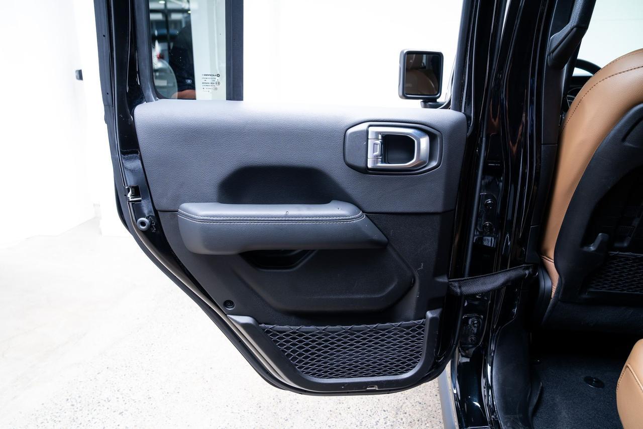 2023 Jeep Gladiator Rubicon Trailer Tow Package Cross-Path Detection Portland OR