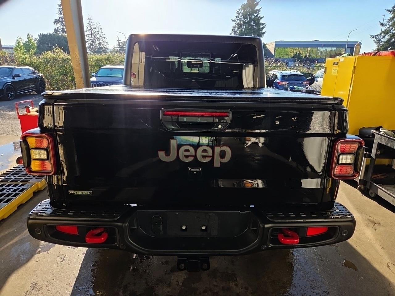 2023 Jeep Gladiator Rubicon Trailer Tow Package Cross-Path Detection Portland OR