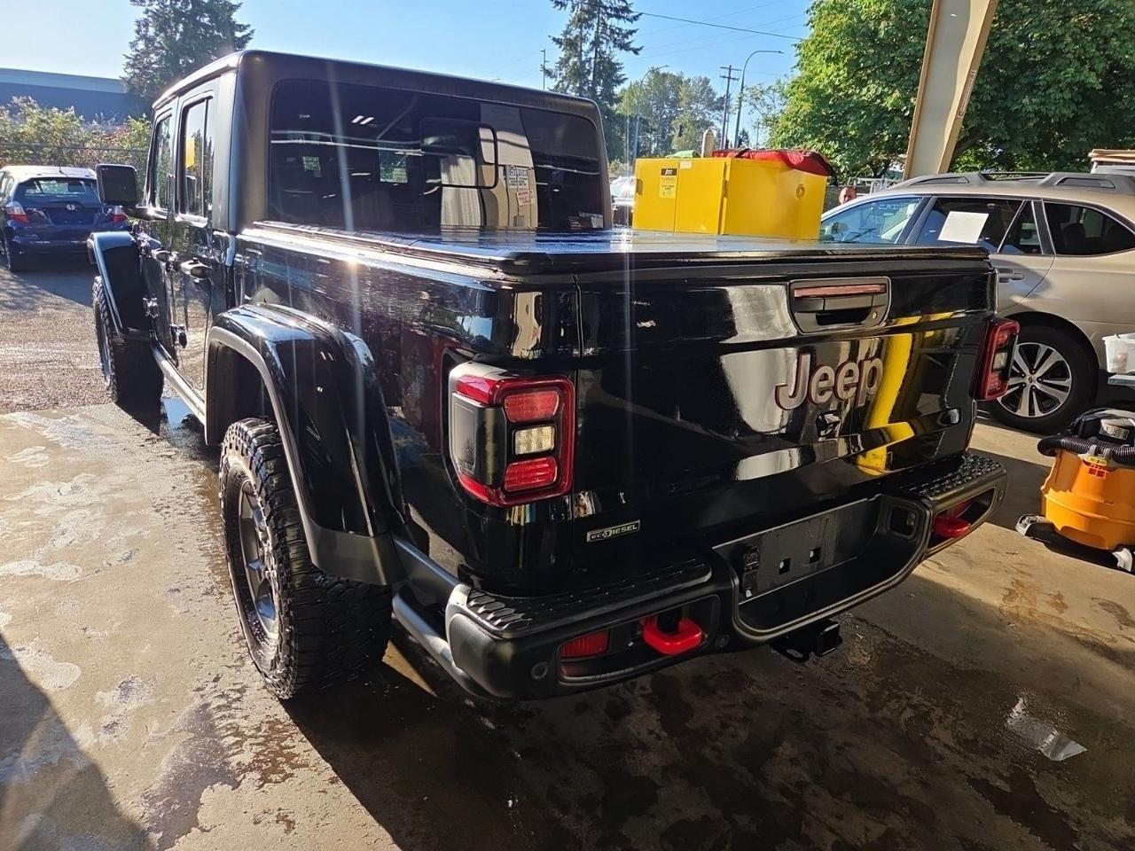 2023 Jeep Gladiator Rubicon Trailer Tow Package Cross-Path Detection Portland OR