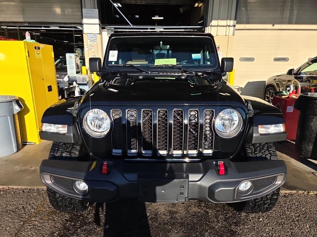 2023 Jeep Gladiator Rubicon Trailer Tow Package Cross-Path Detection Portland OR