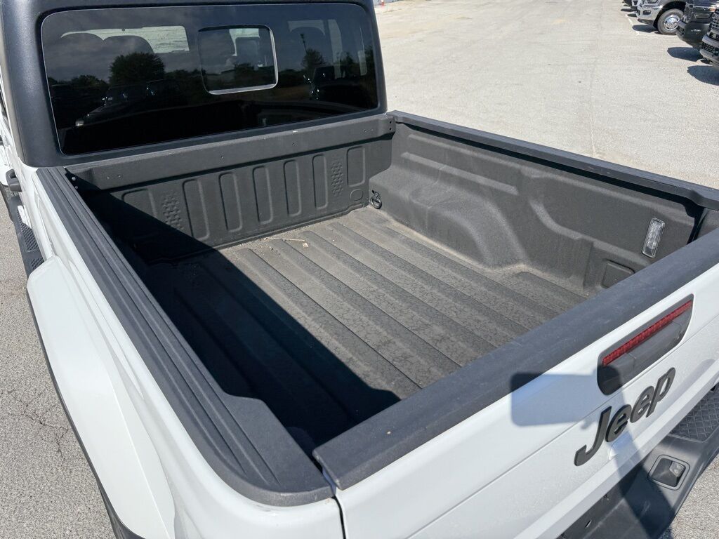 2023 Jeep Gladiator Sport Crestwood KY