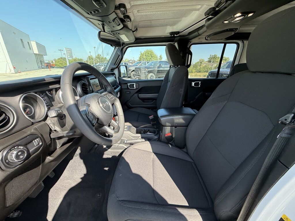 2023 Jeep Gladiator Sport Crestwood KY