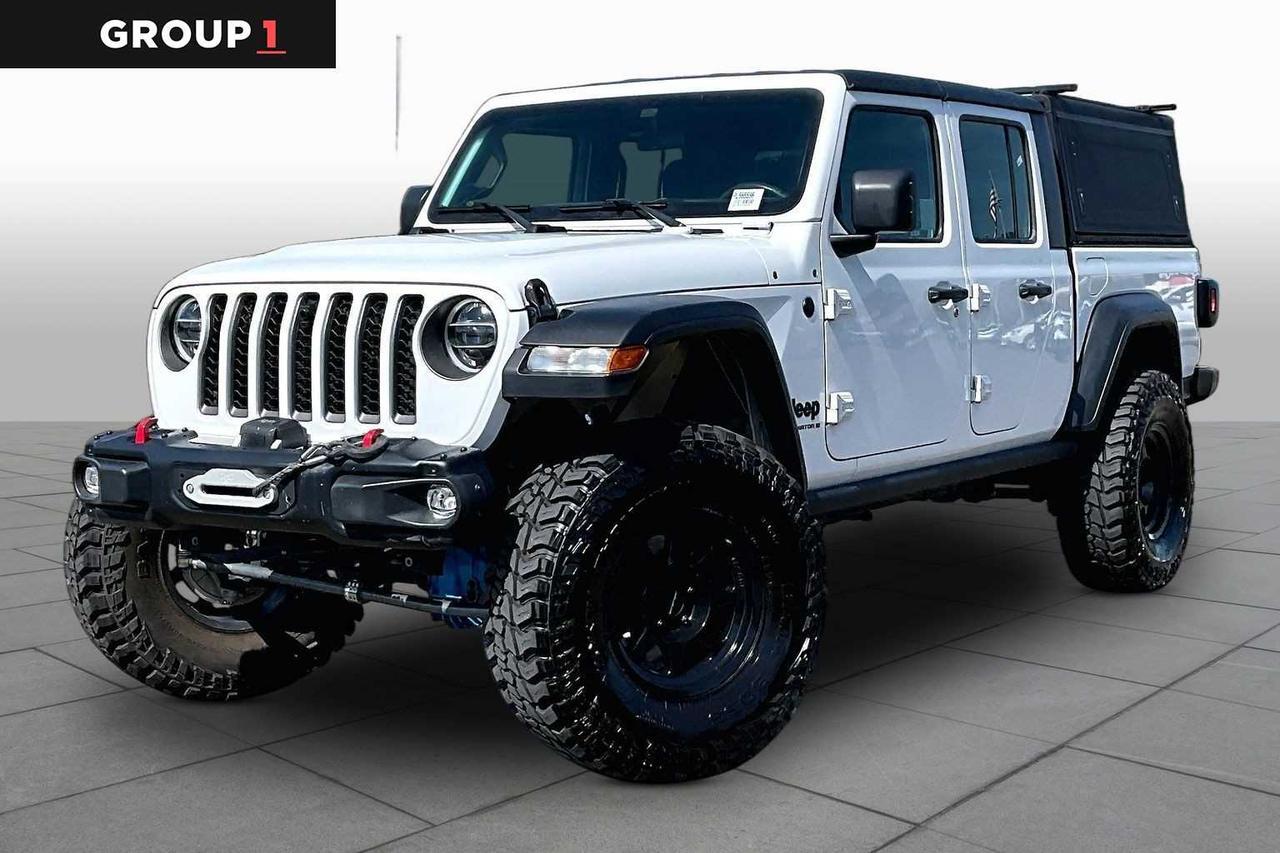2023 Jeep Gladiator Sport