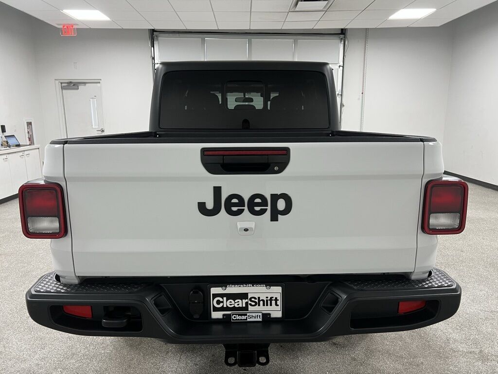 2023 Jeep Gladiator Sport Loveland CO