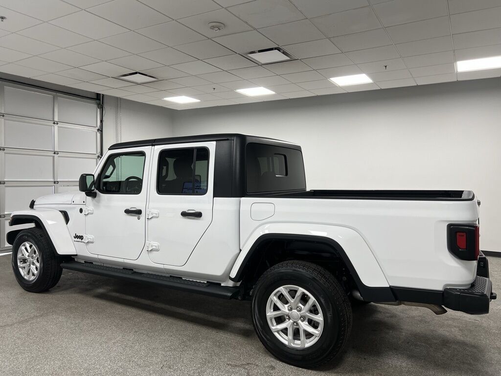 2023 Jeep Gladiator Sport Loveland CO
