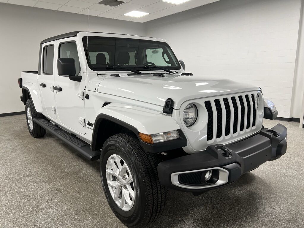 2023 Jeep Gladiator Sport Loveland CO