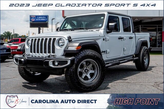 2023 Jeep Gladiator Sport S 4X4 / Wheels & Tires / Hard Top! High Point NC