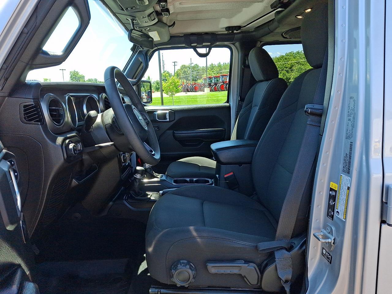 2023 Jeep Gladiator Sport S 4x4 Vineland NJ