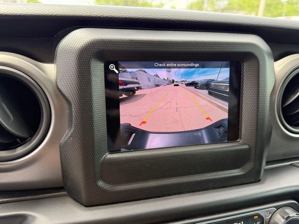 2023 Jeep Gladiator Sport S Crestwood KY