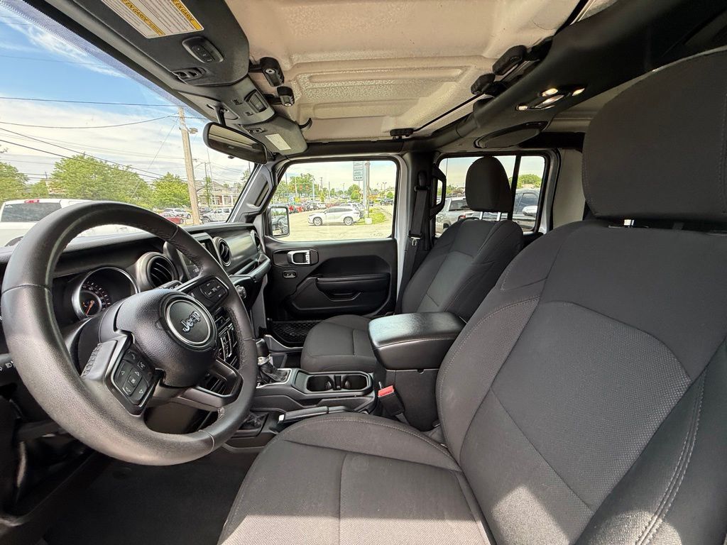 2023 Jeep Gladiator Sport S Crestwood KY