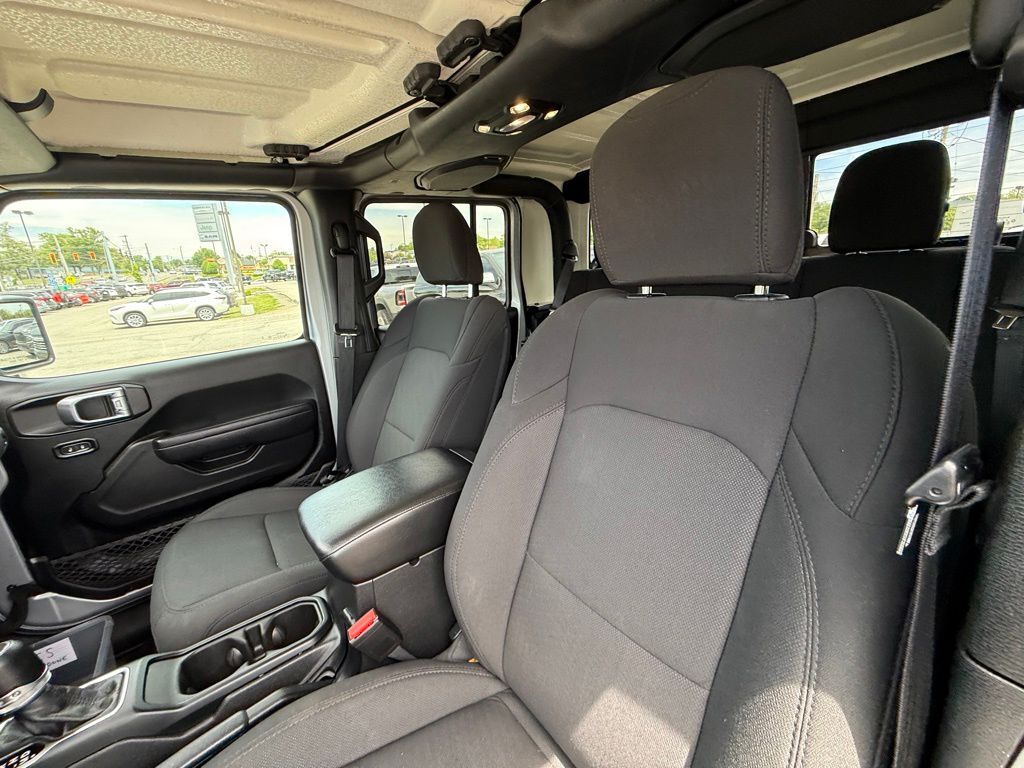 2023 Jeep Gladiator Sport S Crestwood KY