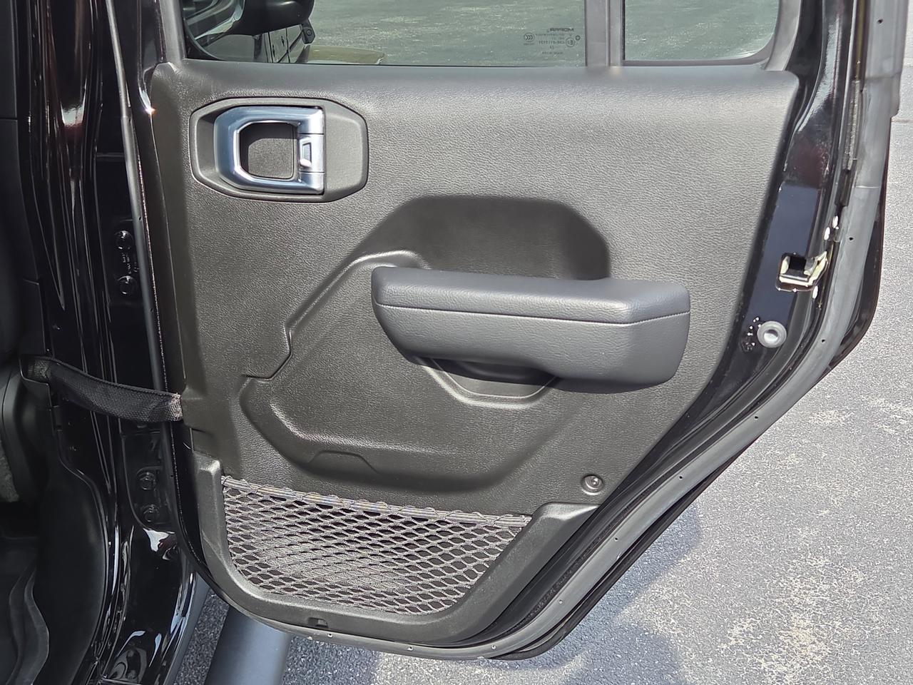 2023 Jeep Gladiator Sport S Hamburg PA