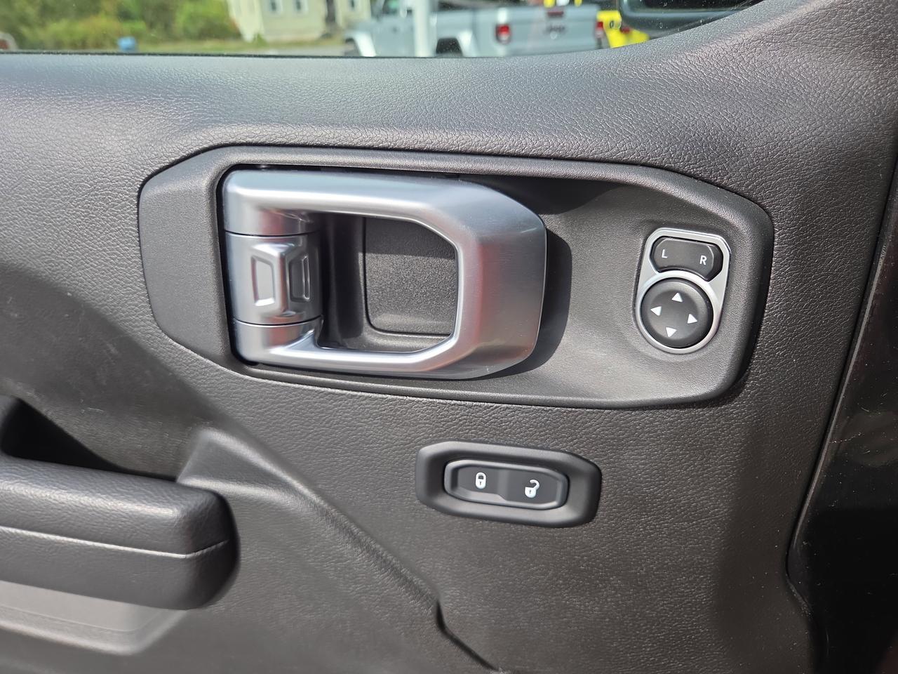 2023 Jeep Gladiator Sport S Hamburg PA