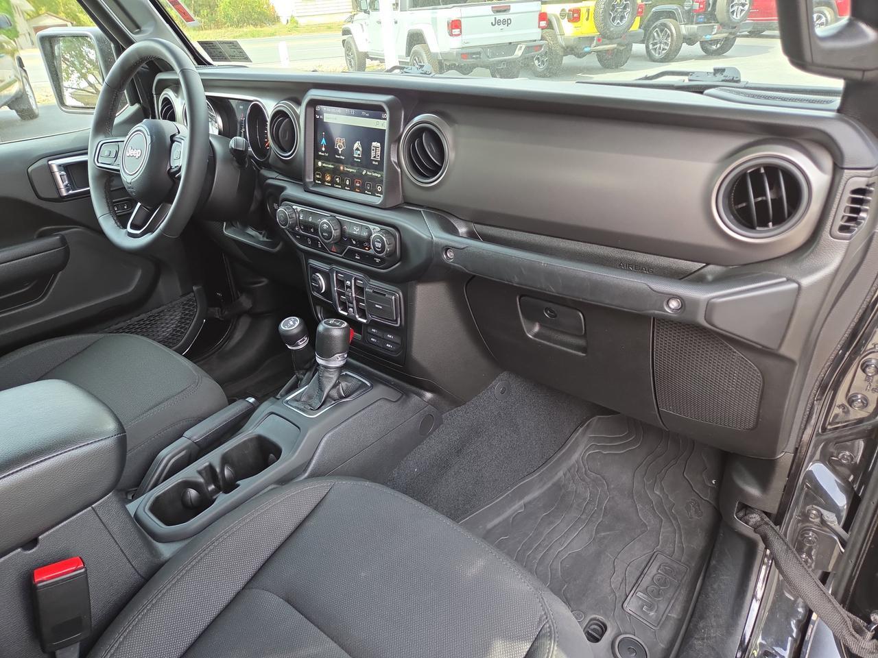 2023 Jeep Gladiator Sport S Hamburg PA