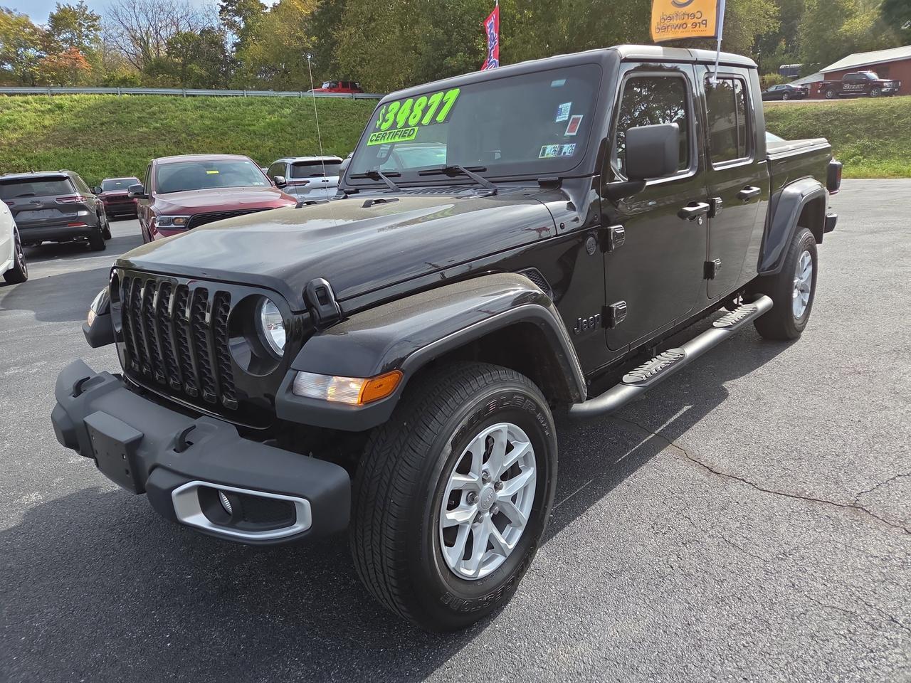 2023 Jeep Gladiator Sport S Hamburg PA