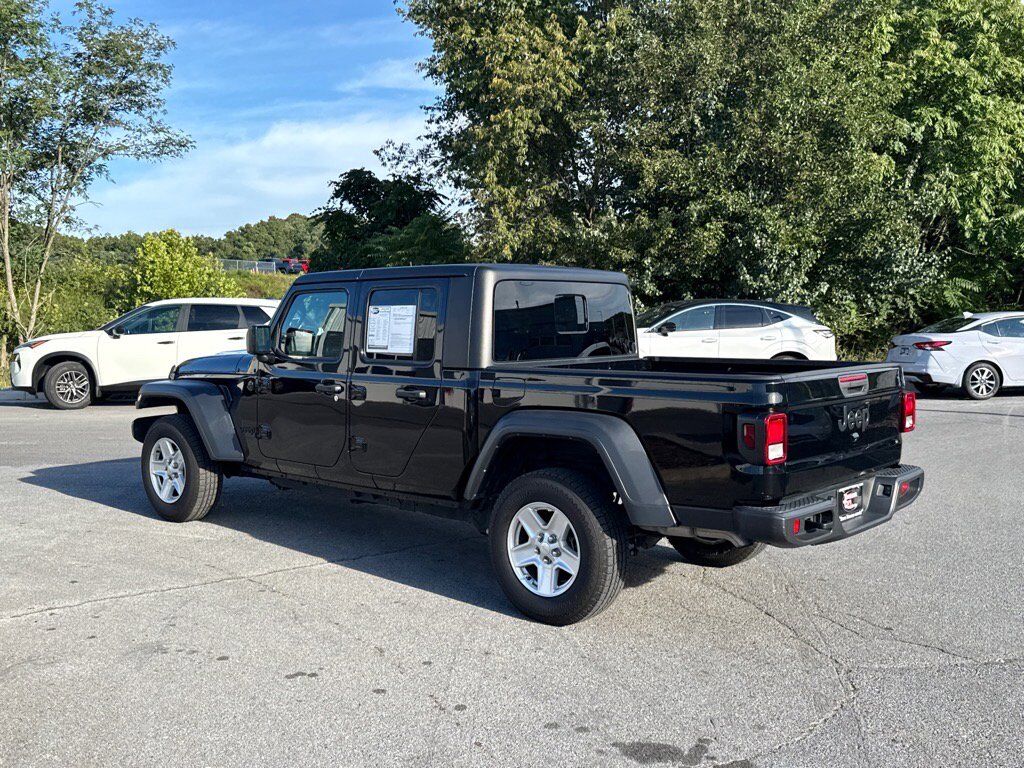 2023 Jeep Gladiator Sport S Johnson City TN