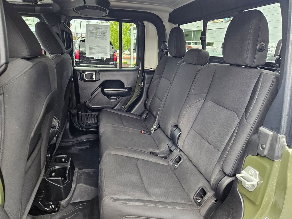 2023 Jeep Gladiator Sport S Gresham OR
