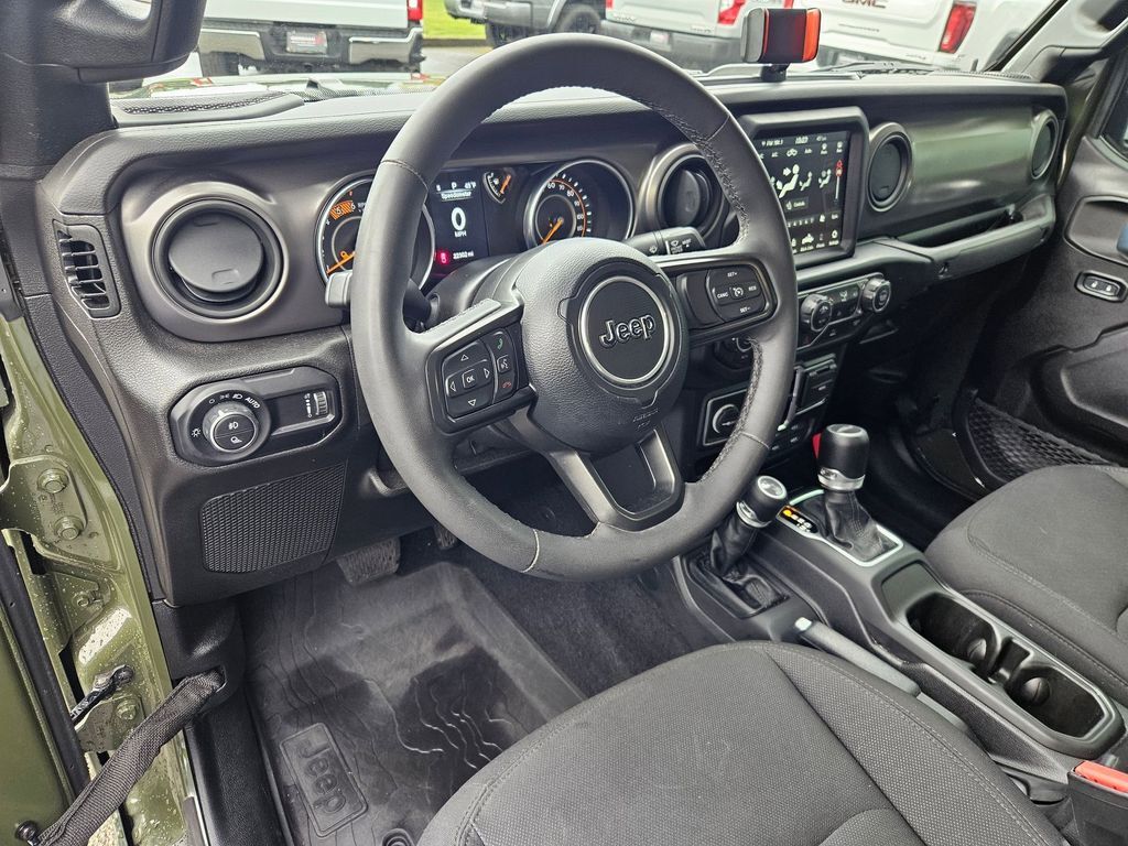 2023 Jeep Gladiator Sport S Gresham OR