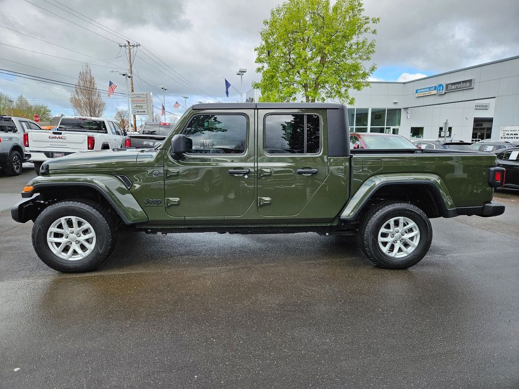 2023 Jeep Gladiator Sport S Gresham OR