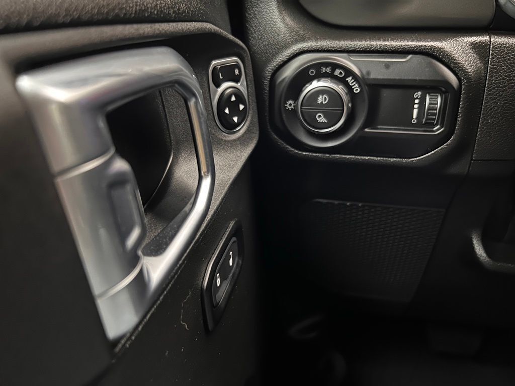 2023 Jeep Gladiator Sport S Portland OR