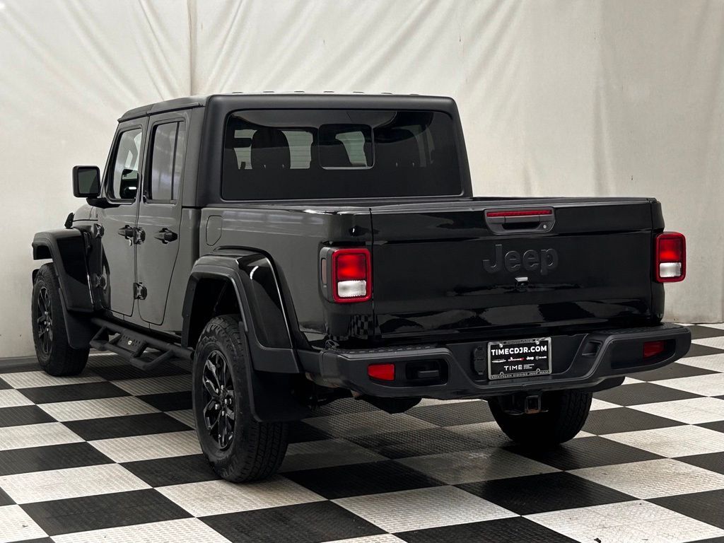 2023 Jeep Gladiator Sport S Portland OR