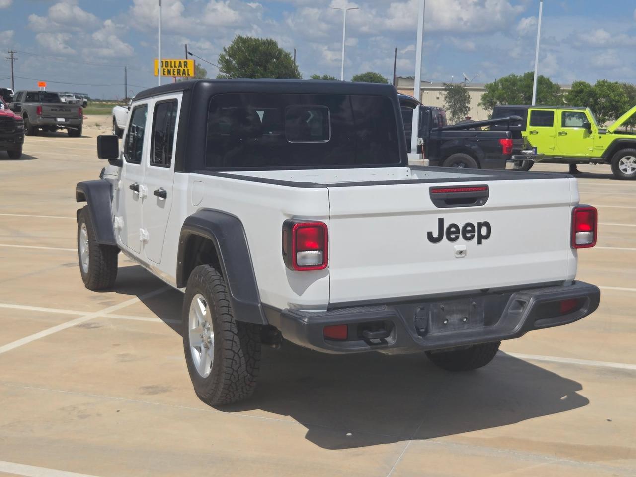 2023 Jeep Gladiator Sport S Castroville TX