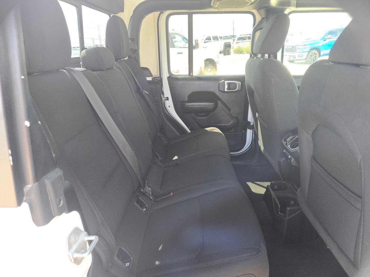 2023 Jeep Gladiator Sport S Castroville TX
